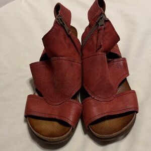 Miz Mooz New York City Women's Red Leather Sandals size 39